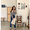 性感露肩格子襯衫_5