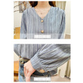 質感扣V領溫柔上衣S-L_3