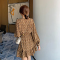 甜美顯瘦碎花收腰短洋連衣裙_10