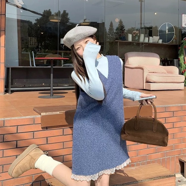 C440-Freeters寶寶藍不收邊打底上衣+羊羔絨滾邊蕾絲背心裙 上衣+背心裙｜一套打包優惠價