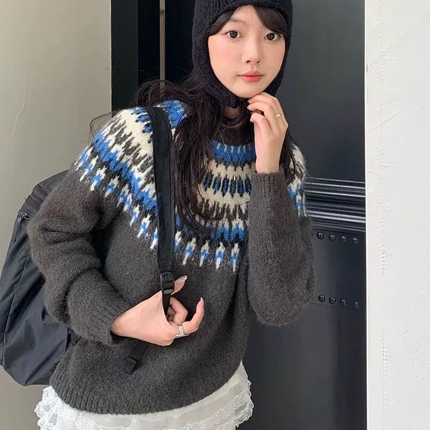 C455-Freeters藍白堤花碳灰寬鬆毛衣