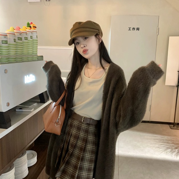 C457-Freeters奶茶方領下擺圓弧上衣+慵懶溫柔棕色水貂毛外套 上衣+外套｜一套打包優惠價