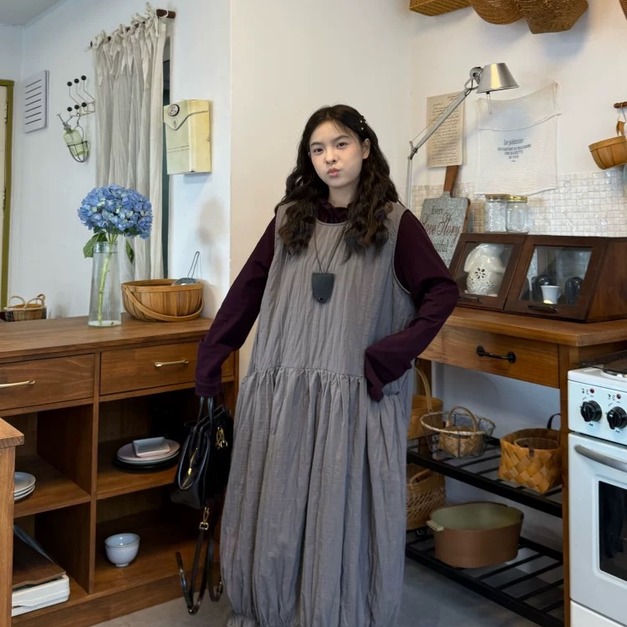 C463-Freeters波浪圓領設計深紫色上衣+背心口袋灰色花苞連身裙 上衣+連身裙｜一套打包優惠價