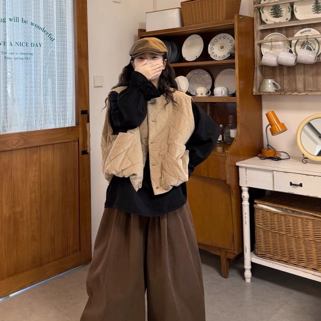 C465-Freeters波浪滾邊圓領縮口寬鬆上衣+大口袋菱格卡其鋪棉背心+棕色寬鬆直筒寬褲 上衣+背心+褲子｜一套打包優惠價