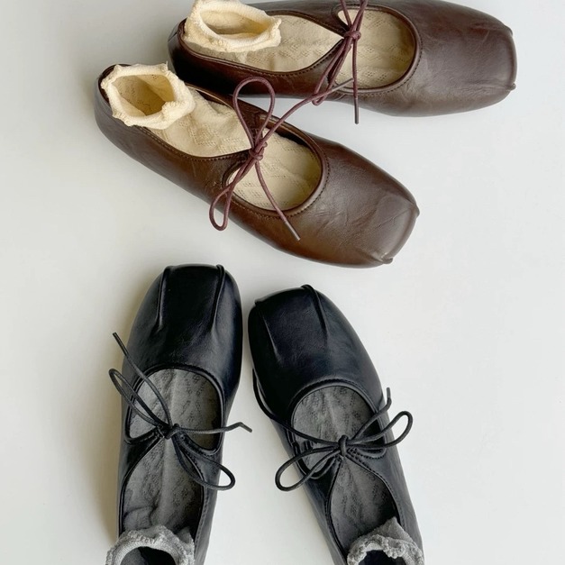 A592-Freeters綁帶簍空忍者平底皮鞋 底高1.5cm