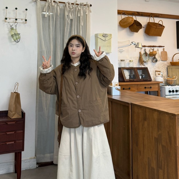 C470-Freeters棕色碎花排釦兩穿雙面外套