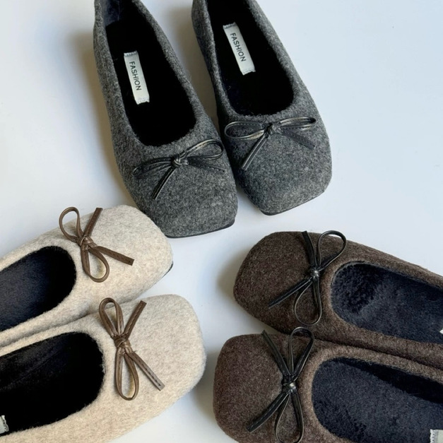 A595-Freeters皮革撞色蝴蝶結毛絨平底鞋 底高1cm