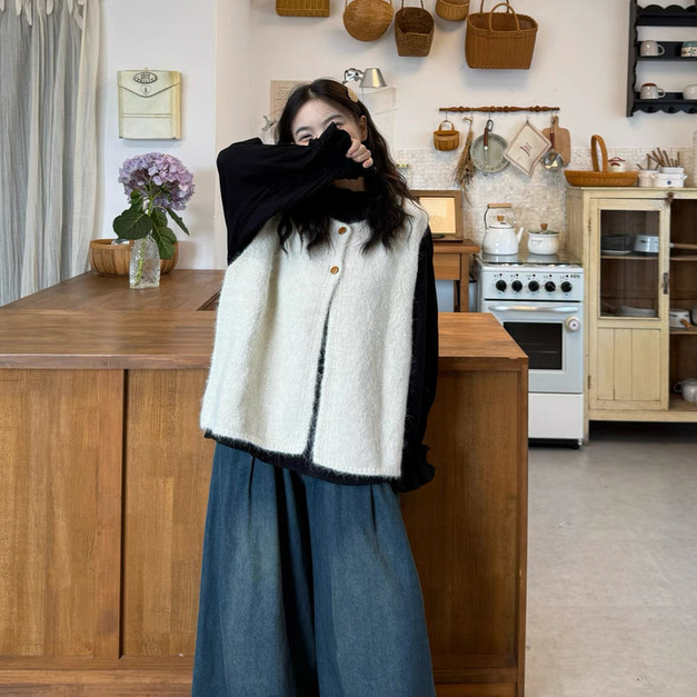 C497-Freeters黑色寬鬆喇叭袖上衣+奶白色軟糯針織背心+深藍色刷色牛仔寬褲 上衣+背心+長褲｜一套打包優惠價