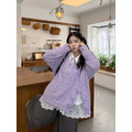C520-Freeters溫柔紫側開衩玫瑰針織毛衣+拼接設計下擺蕾絲襯衫+深灰氣球寬褲_4