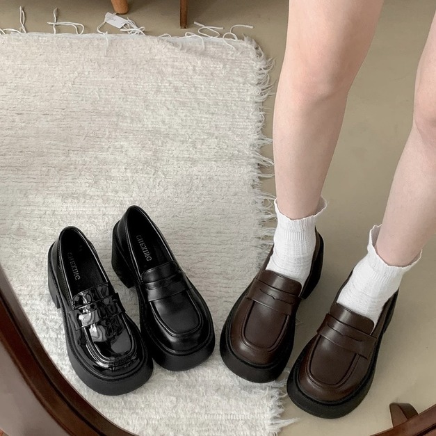 A623-Freeters素面經典高跟厚底皮鞋 底高9cm