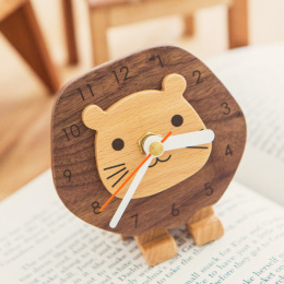 法藍獅擺飾時計