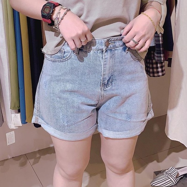 【現貨】銀線薄料顯瘦短褲AS20302151697