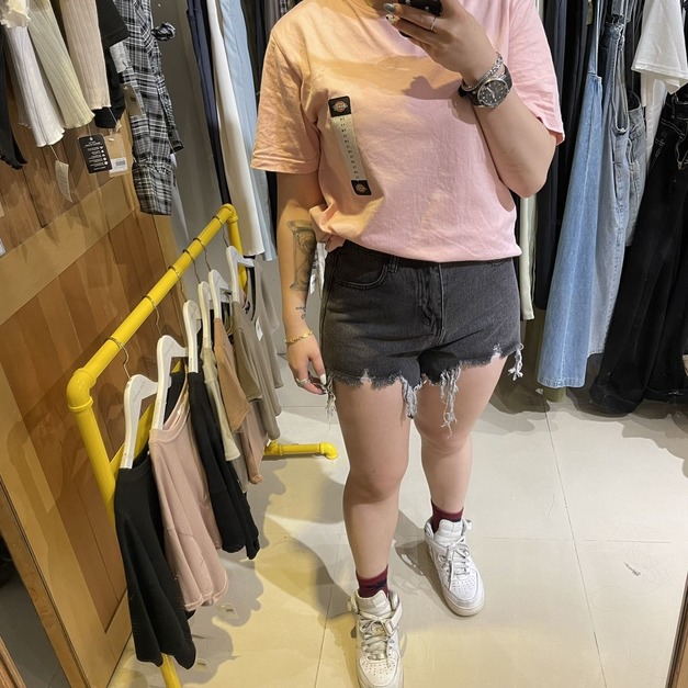 【現貨】刷破牛仔短褲AS860020695