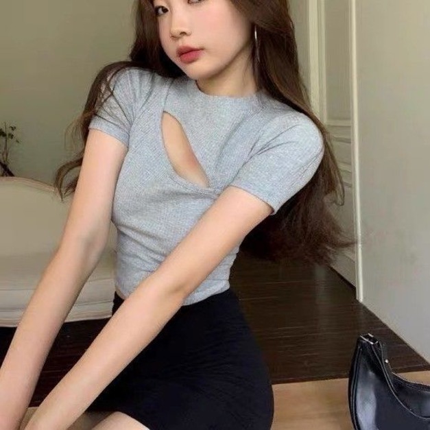 【現貨】領口簍空上衣AS10528