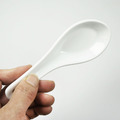 原點居家創意 陶瓷白色湯匙 12.8公分_1