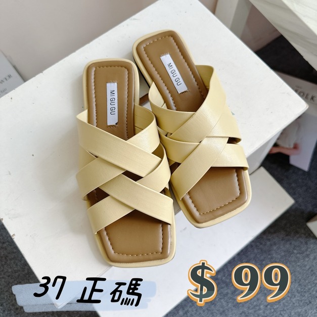 37碼，正碼，運費50元，不退換，全新品