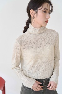 簍空葉紋堆領針織衣