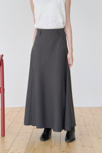 斜車線傘擺西裝裙