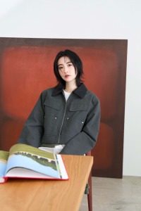 率性皮領短版夾克