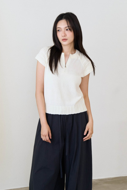 麻花拼接半拉鏈針織衣