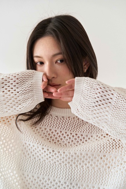 簍空網格短版針織衣