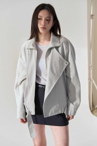 側釦立領寬鬆版外套