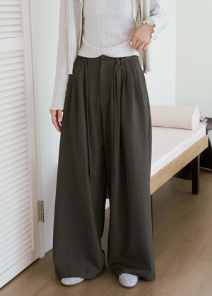 多摺綁繩寬鬆感西裝褲