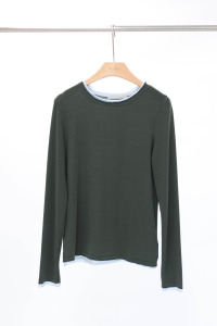 層次配色拼接長袖上衣