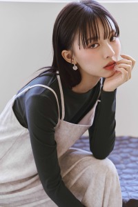 基礎合身打底上衣