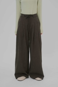 隱藏繫帶摺線西裝褲