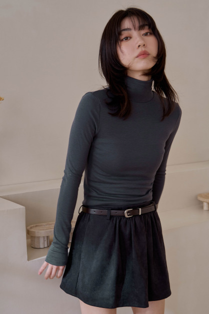 經典款柔軟高領打底衣