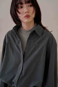 內抓摺立領假兩件襯衫