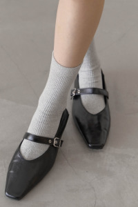 閃閃銀絲坑紋中筒襪