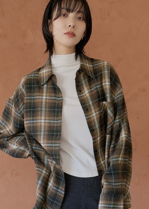 (預)磨毛下圓弧立領上衣