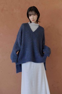 (預)彩色混線V領寬鬆毛衣