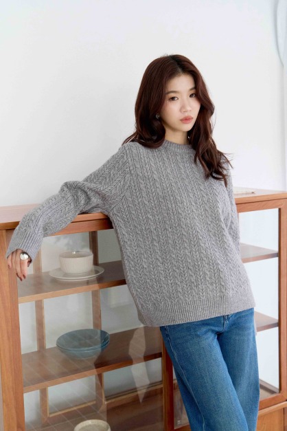 厚磅編織麻花紋毛衣