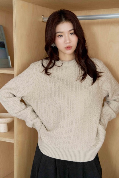 厚磅編織麻花紋毛衣