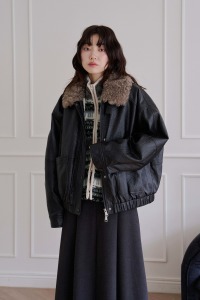 捲捲毛拼接皮革外套