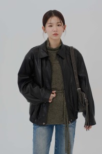 打摺袖挺版皮革外套