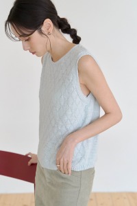 球球菱格紋針織背心