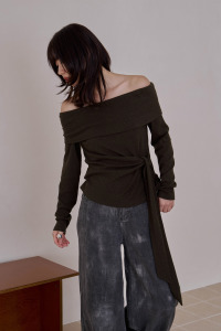 (預)前綁結雙層平口長袖上衣