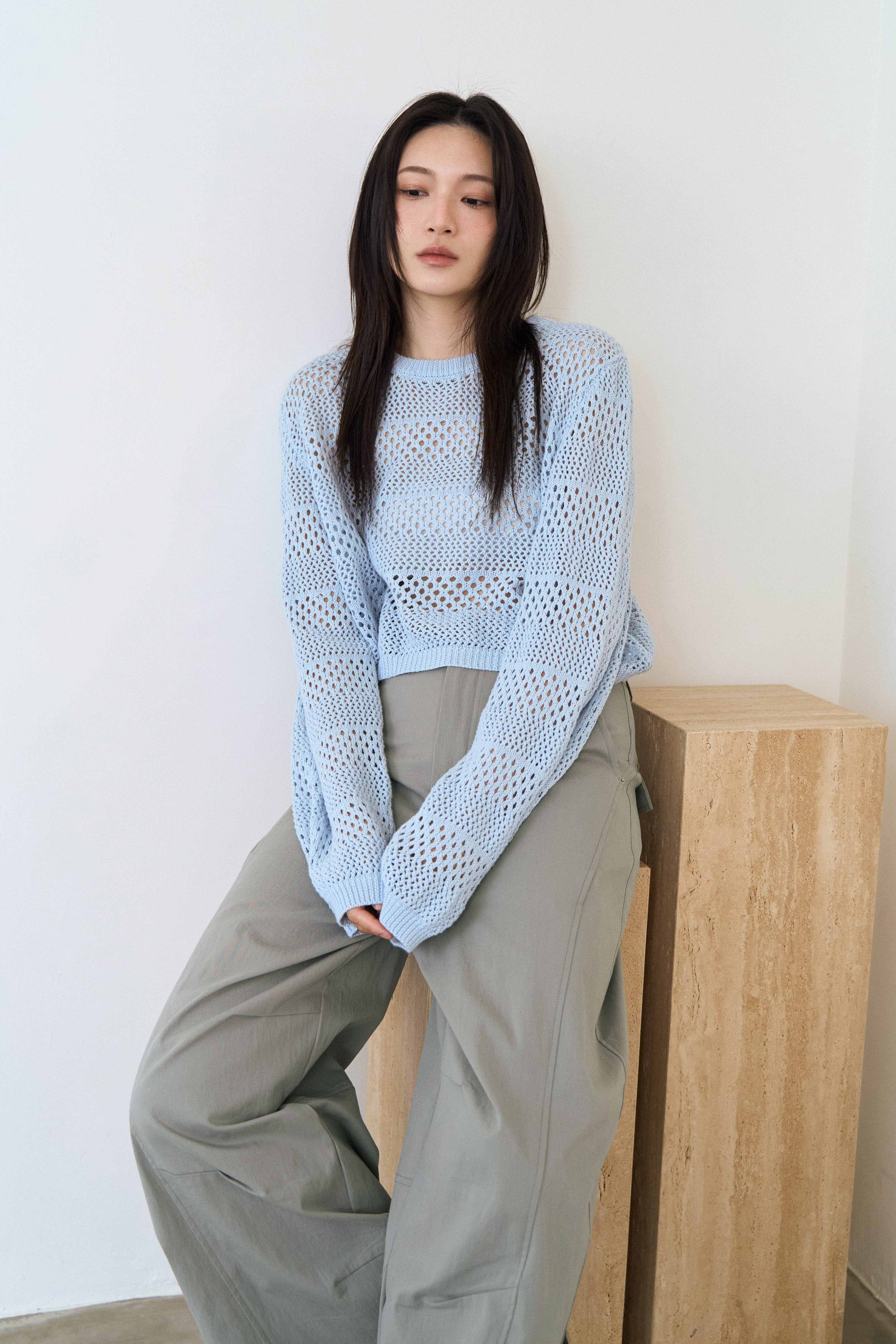 簍空網格短版針織衣