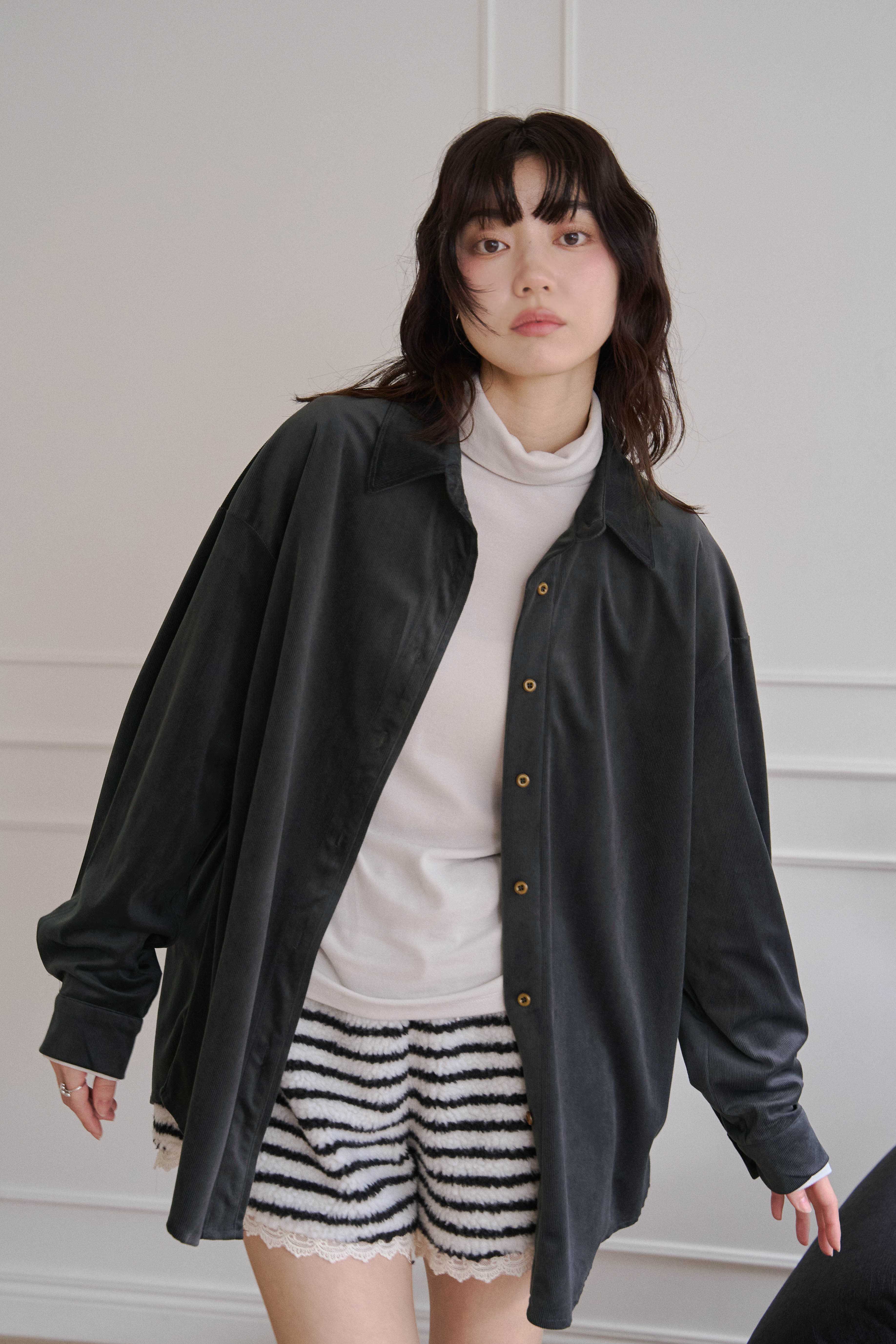 (預)絨面坑紋寬鬆襯衫