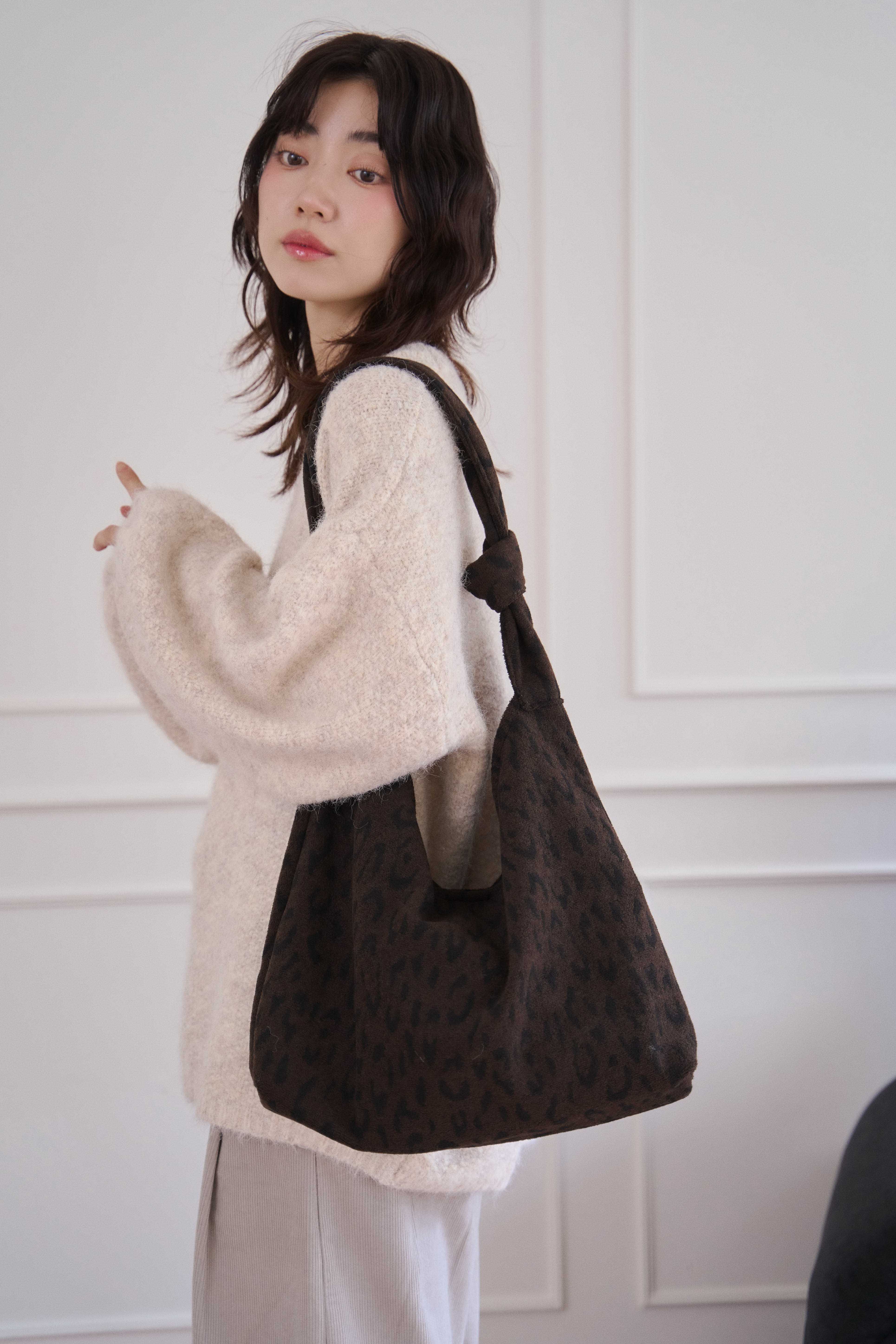 豹紋扭結針織包