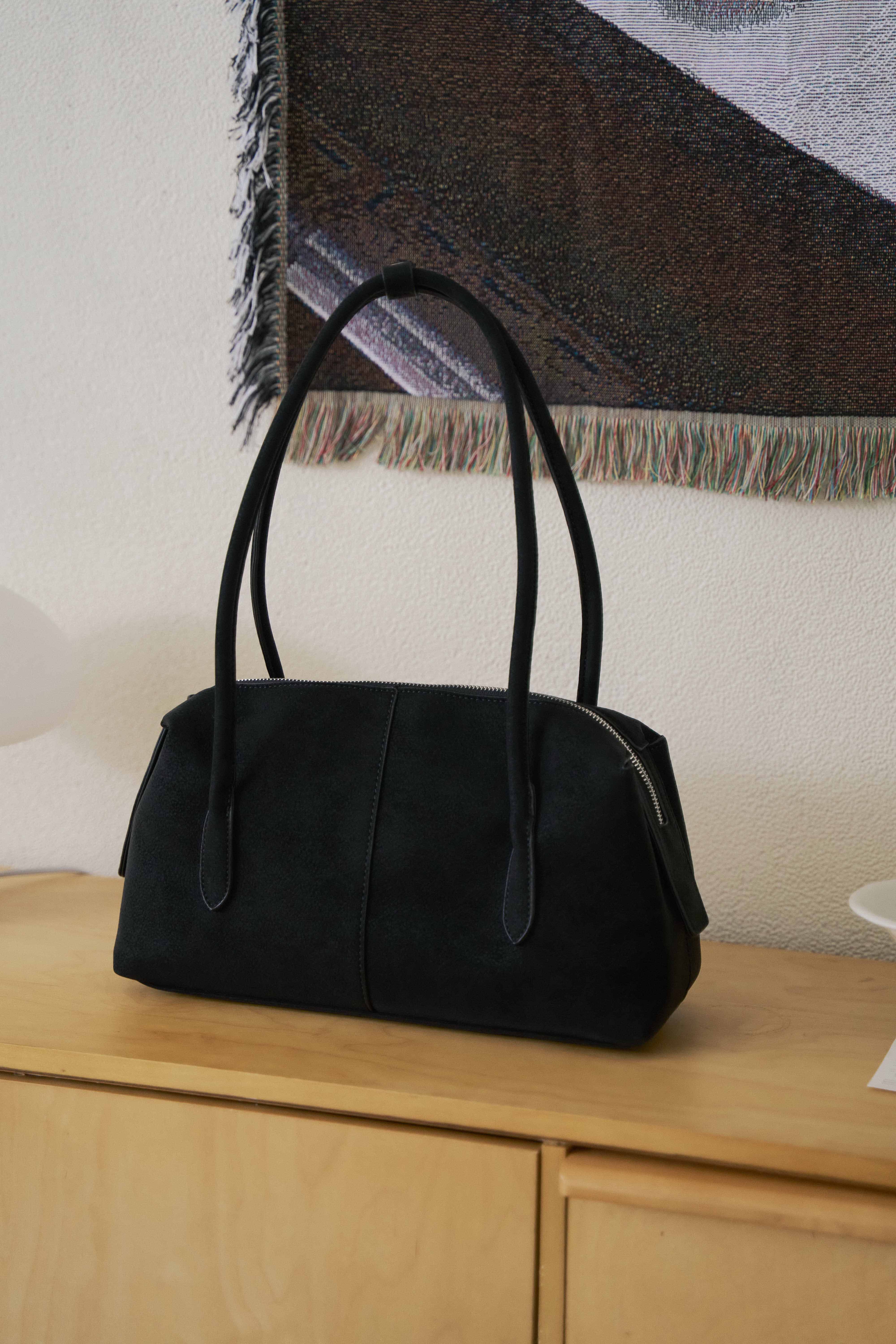 (預)霧面紋理感提把長方包