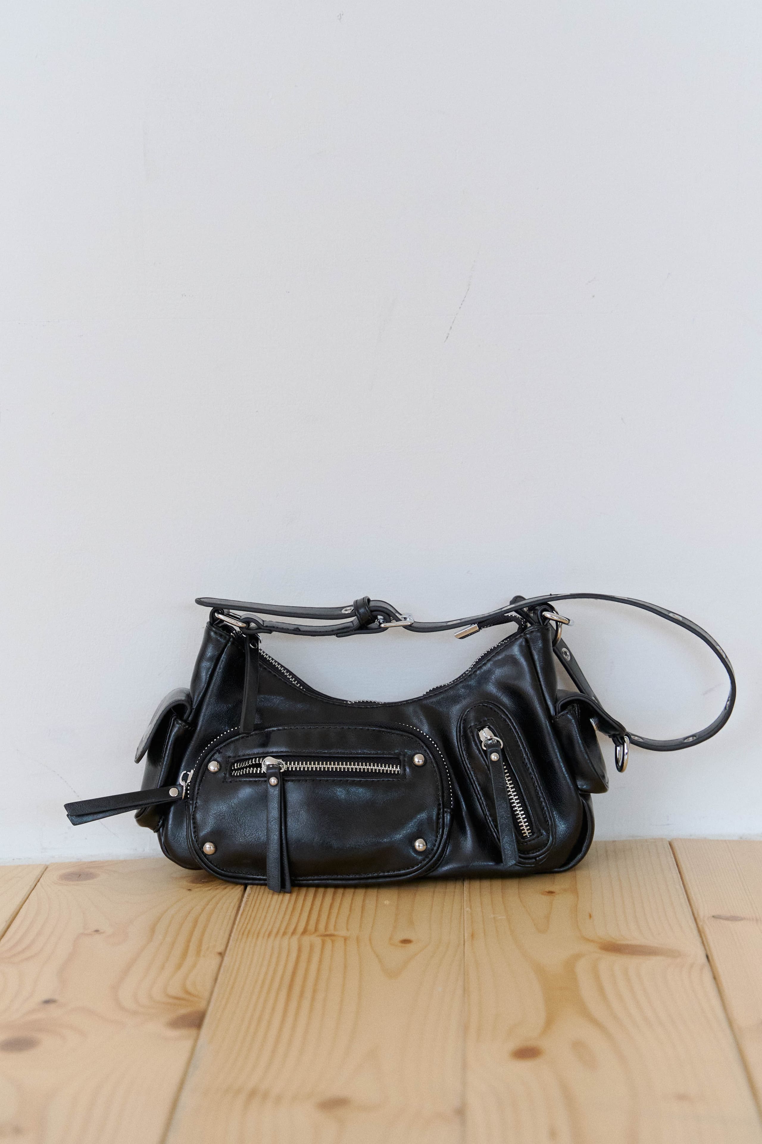 立體拉鍊外袋肩背包