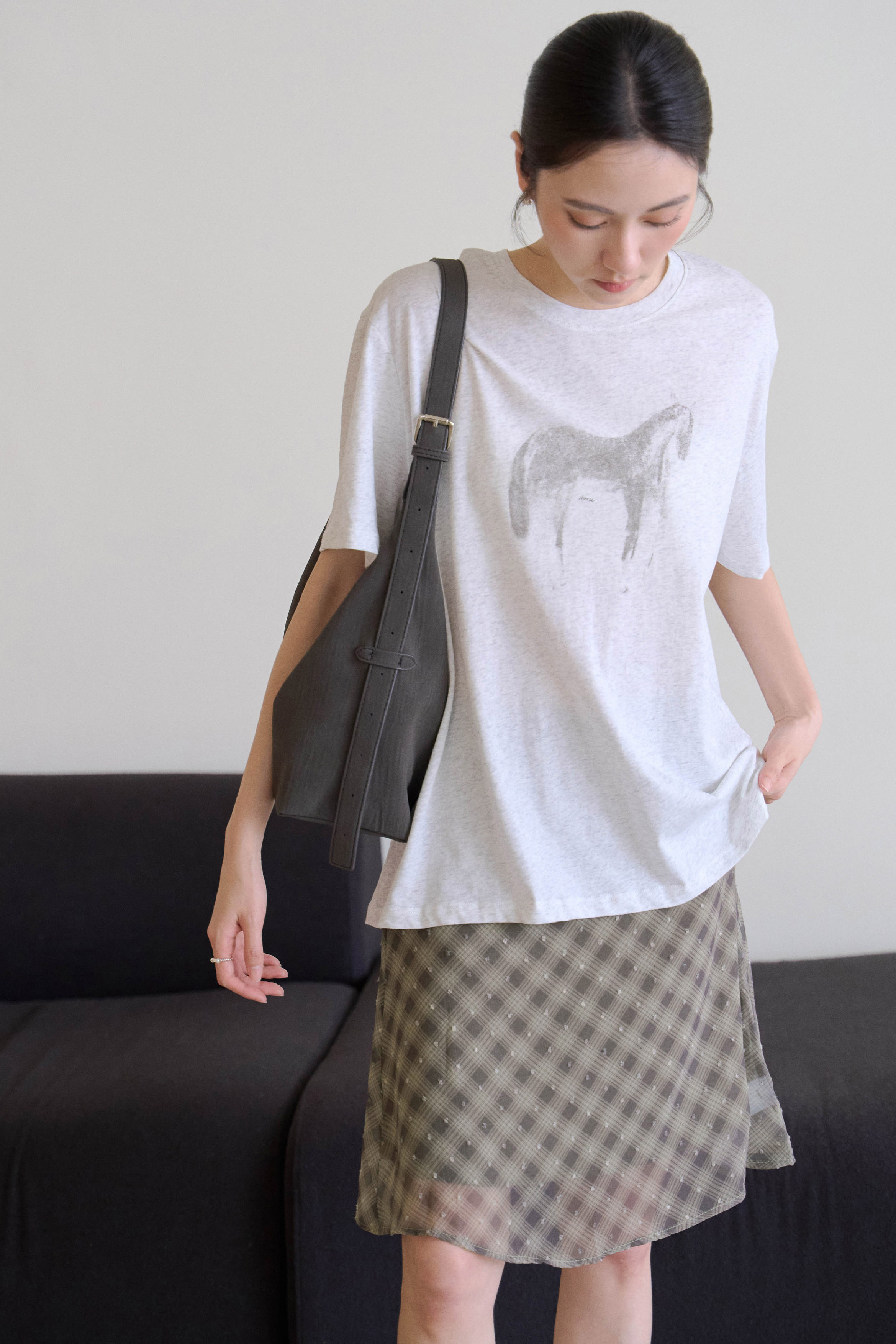 素描馬影寬鬆棉TEE
