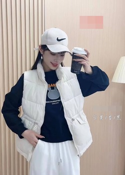 抽繩拉鍊鋪棉背心