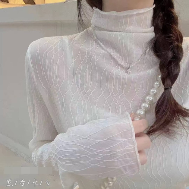 蕾絲木質紋打底衣