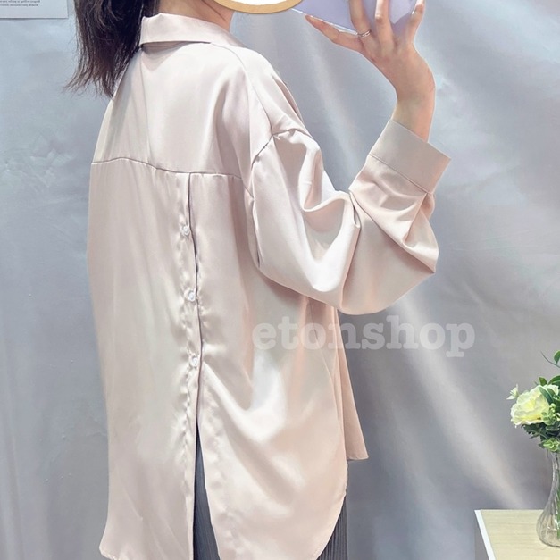 後排釦開衩設計雪紡襯衫